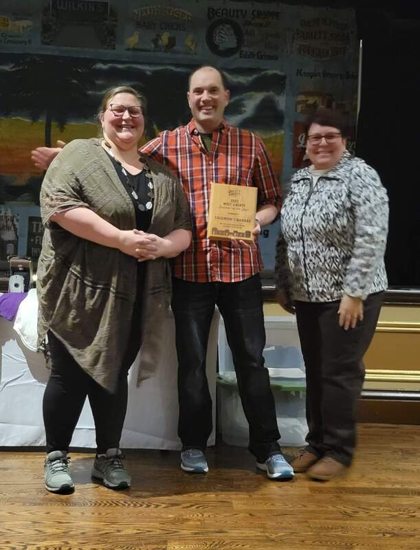 2022 West Liberty Business of the Year: Solomon's Garage (Mayor Jill McKelvey pictured with owners Dave & Katie Neer)